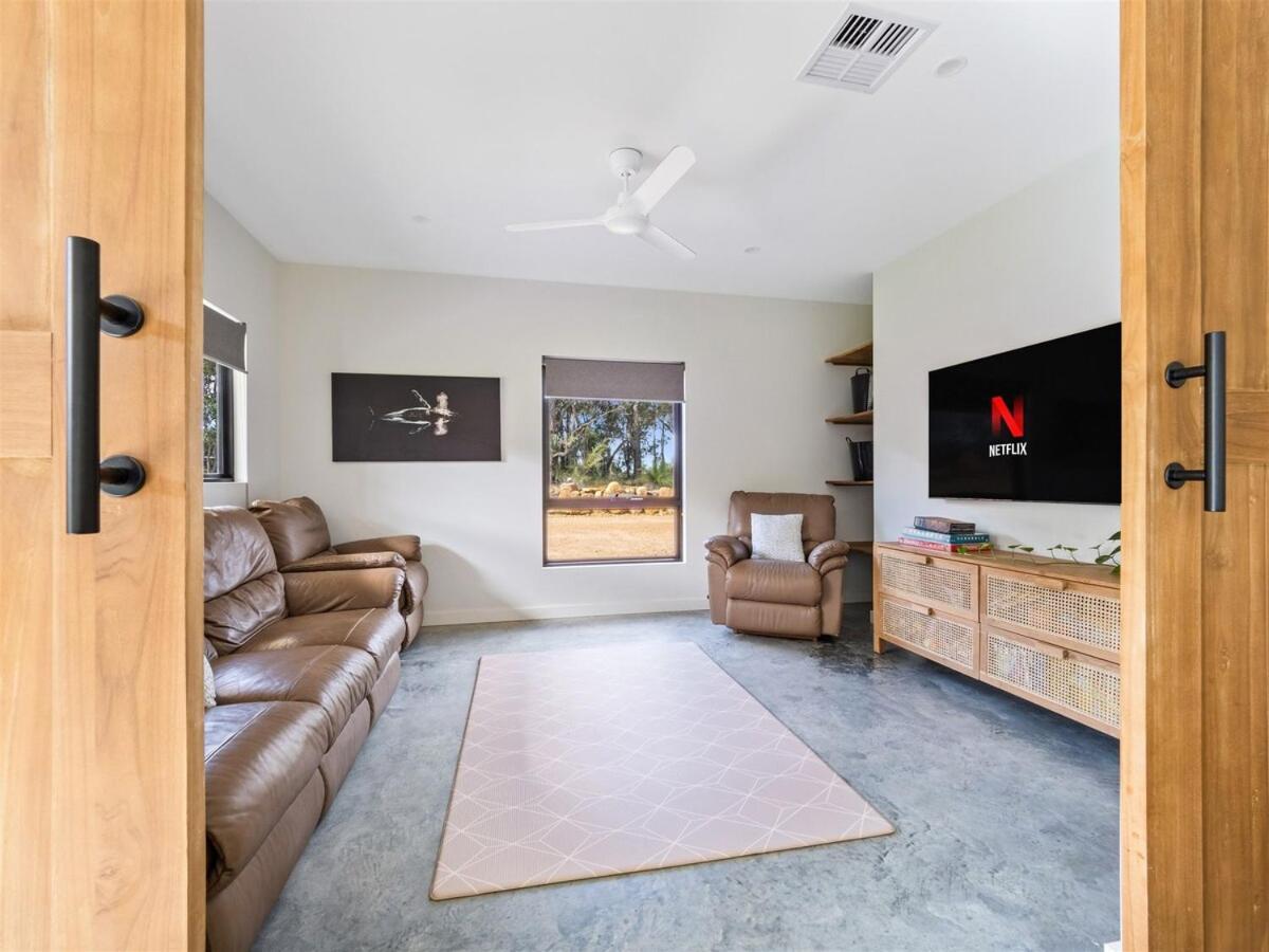 Black Cockatoo Retreat Quindalup Екстер'єр фото